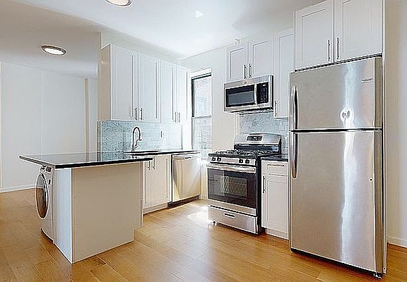 2nd image of 474 W 150th St APT 1