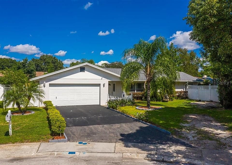 1st image of 10438 Crestridge Ct