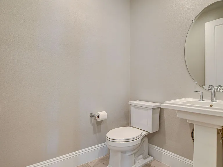 9133 Las Manaitas Ave #302 — Photo 19