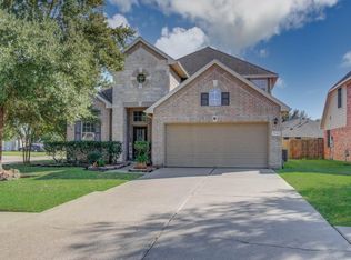 5122 Creekside Ave, Cove, TX 77523