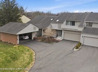 5283 E Hidden Lake Dr #47, East Lansing, MI