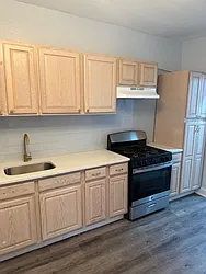 1144 Blake Avenue, #2