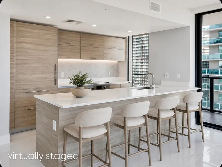 1300 S Miami Ave #2401 — Photo 2