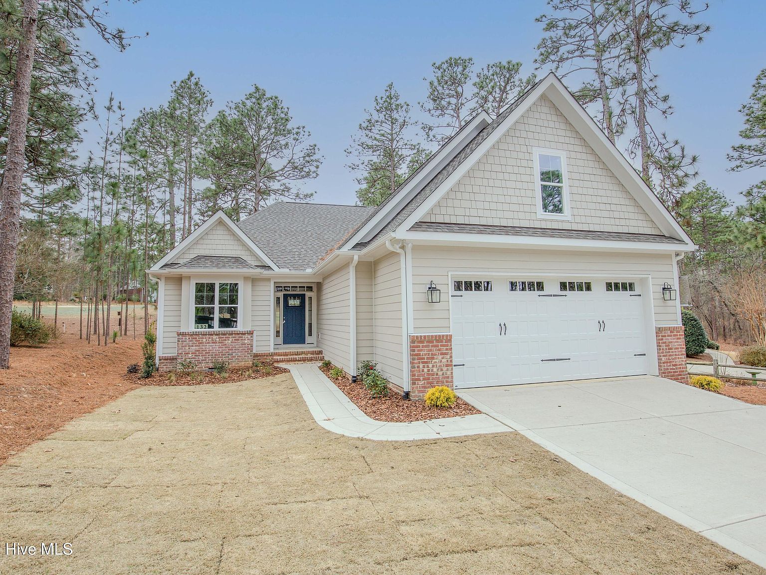132 Hunter Trail