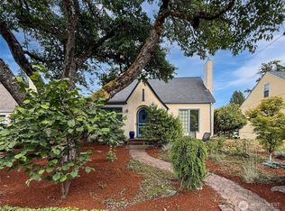 424 Rogers St NW, Olympia, WA 98502