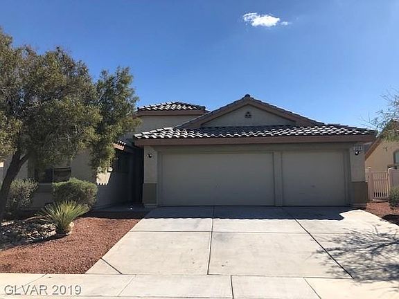 2nd image of 5816 Autumn Damask St