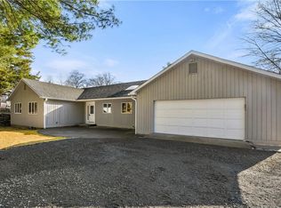 8 Brook St, Valhalla, NY 10595