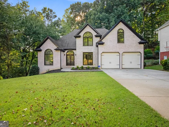 3020 Towneside Ln, Woodstock, GA 30189