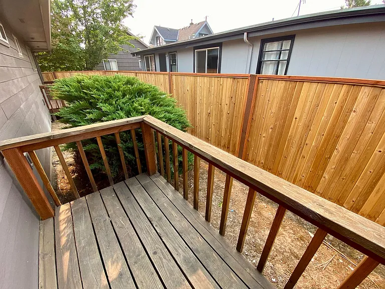 2741 Brooks Ave NE — Photo 15