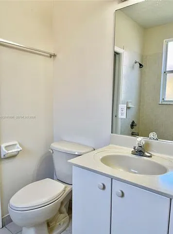 8514 NW 111th Ct — Photo 14