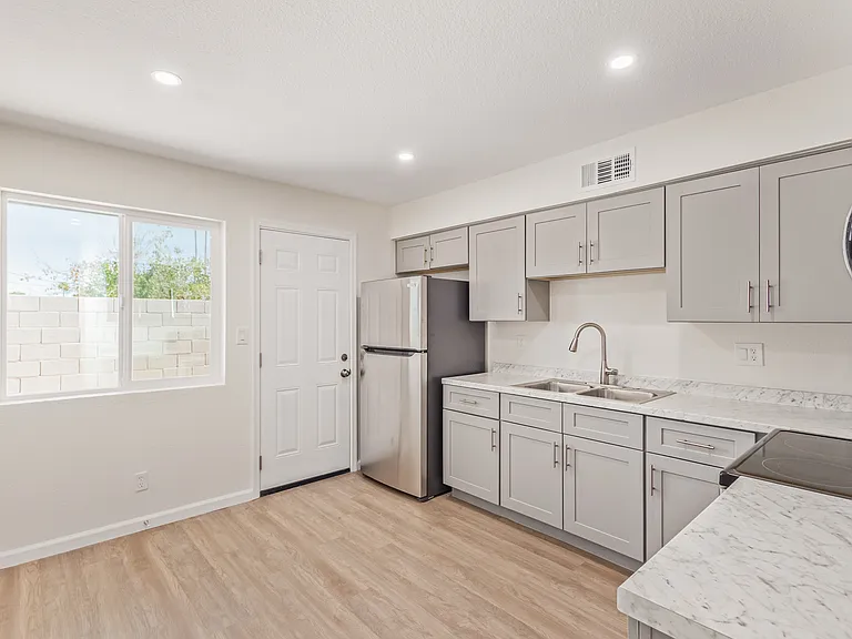 1438 E Broadway Rd #1436 — Photo 21