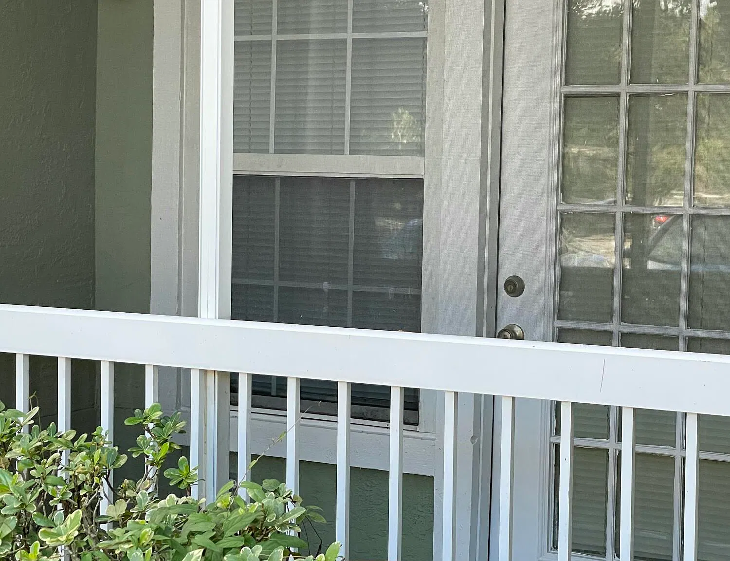 1 bed, 1.5 bath, 665 sqft, $1,175 — Photo 2