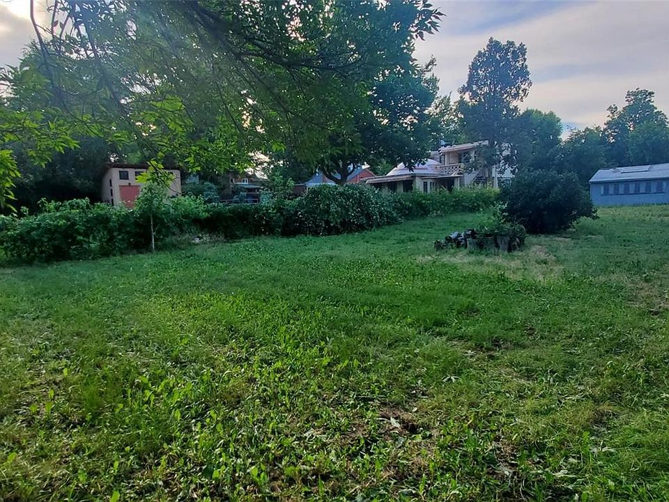 2nd image of 2721 W 41st Avenue