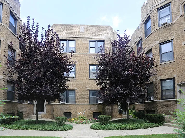 632 W Stratford Pl #N4 — Photo 1