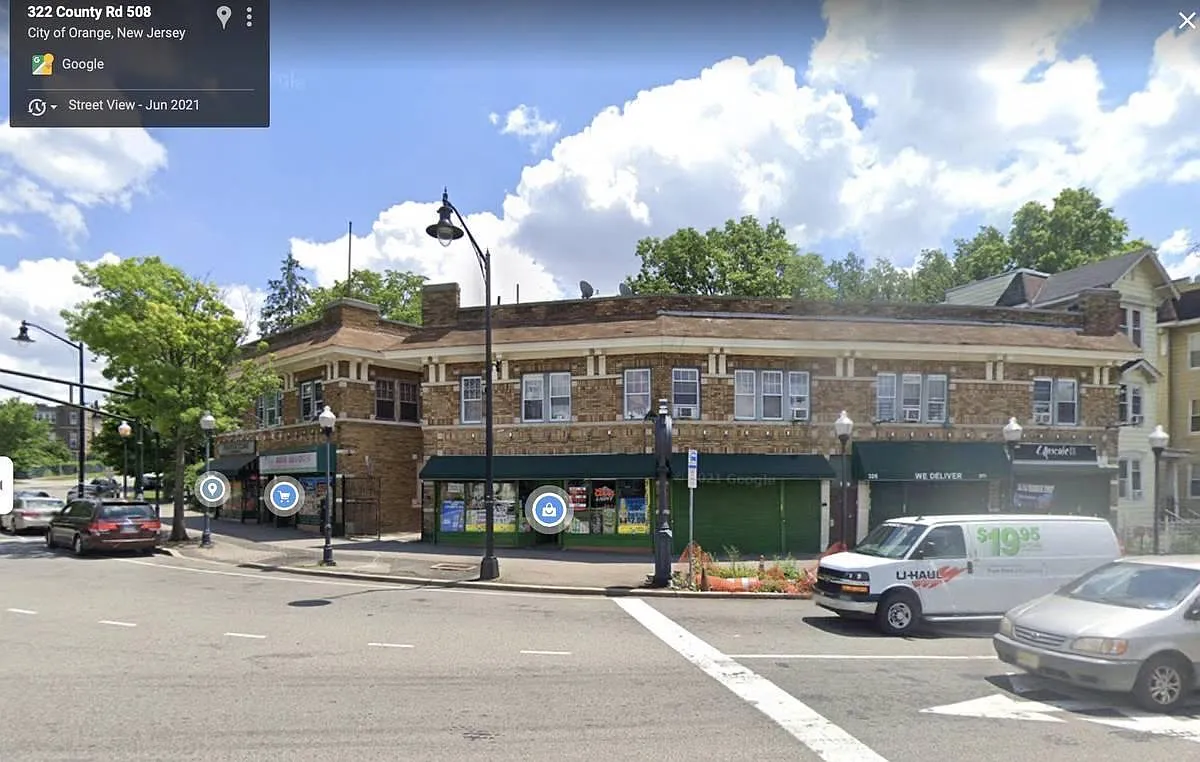 320 Central Ave — Photo 2