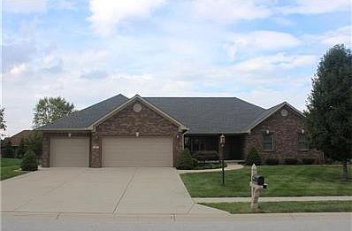 1st image of 304 Hawthorne Dr