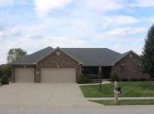 304 Hawthorne Dr, Pittsboro, IN 46167