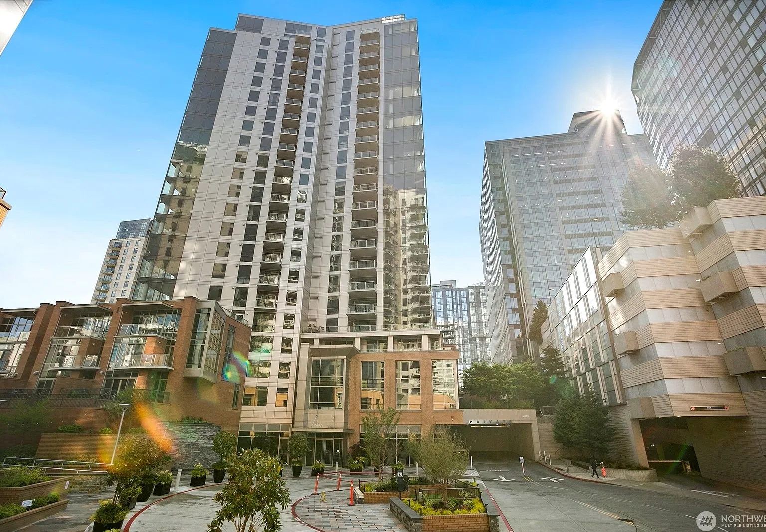 1 bed, 710 sqft, $2,995 — Photo 1