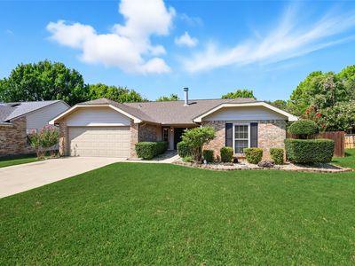 2611 Jenny Ln, Euless, TX, 76039
