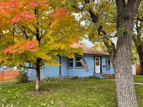 646 W Cavour Ave, Fergus Falls, MN 56537