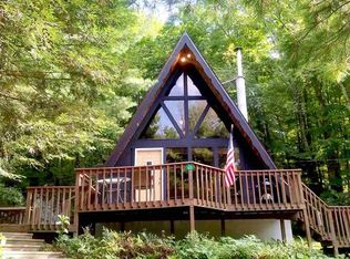 125 Pine Ln, Lanesville, NY 12442