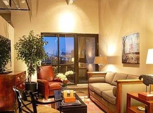 360 W Pershing Rd APT 380, Kansas City, MO 64108