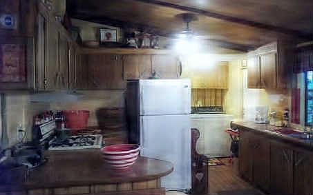 4th image of 296 Robertson Dr
