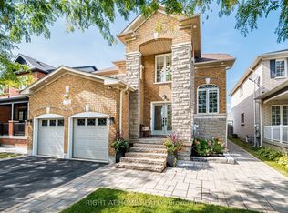 6 Berrycreek Dr, Brampton, ON L7A2M7