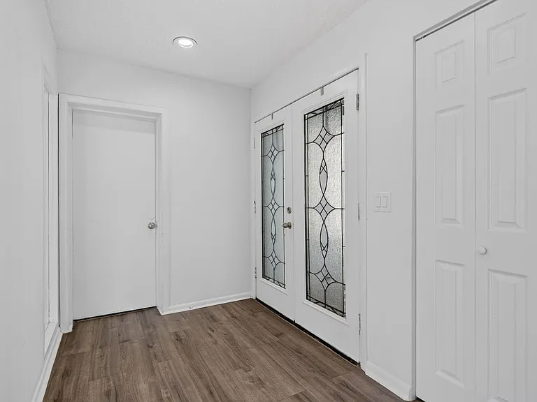 7812 Linkside Dr — Photo 32