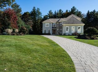 112 Mill St, Middleton, MA 01949