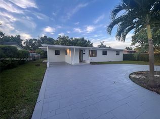 7711 SW 21st St, Miami, FL 33155