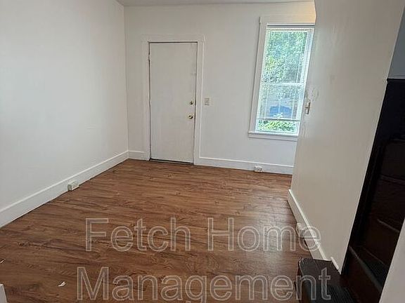 4th image of 236 W Mifflin St