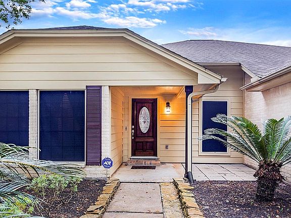 4th image of 21654 Park Brook Dr