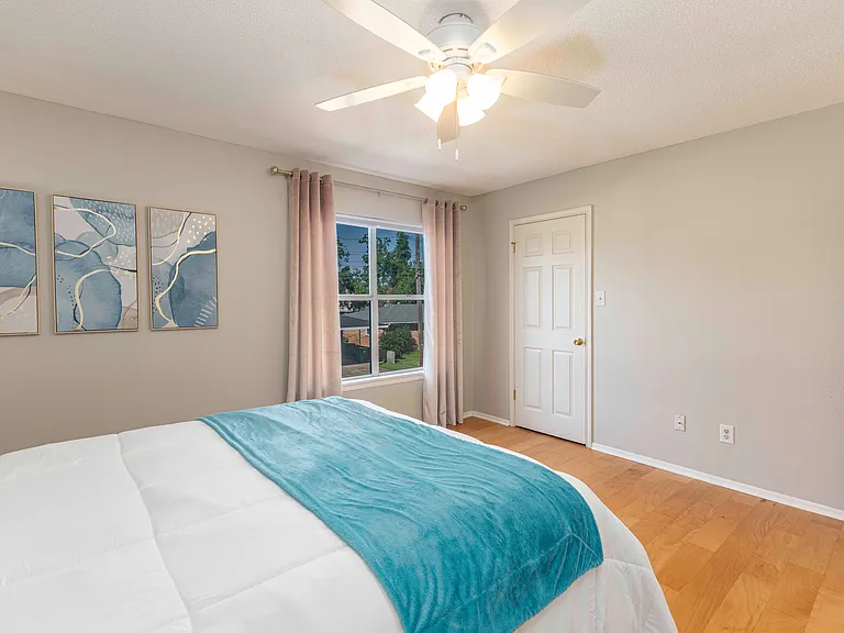 130 Mimosa Pl #D — Photo 6