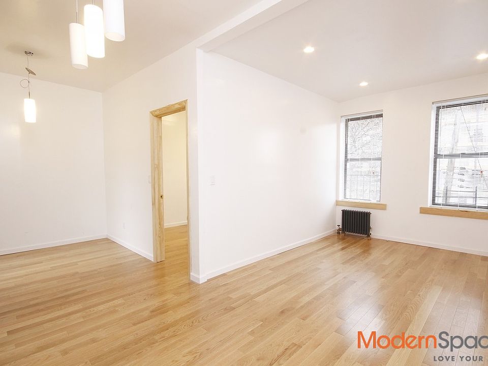 2nd image of 2503 30th Ave #3F