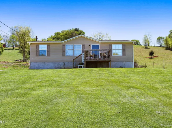 1424 Parton Loop, Greeneville, TN 37743