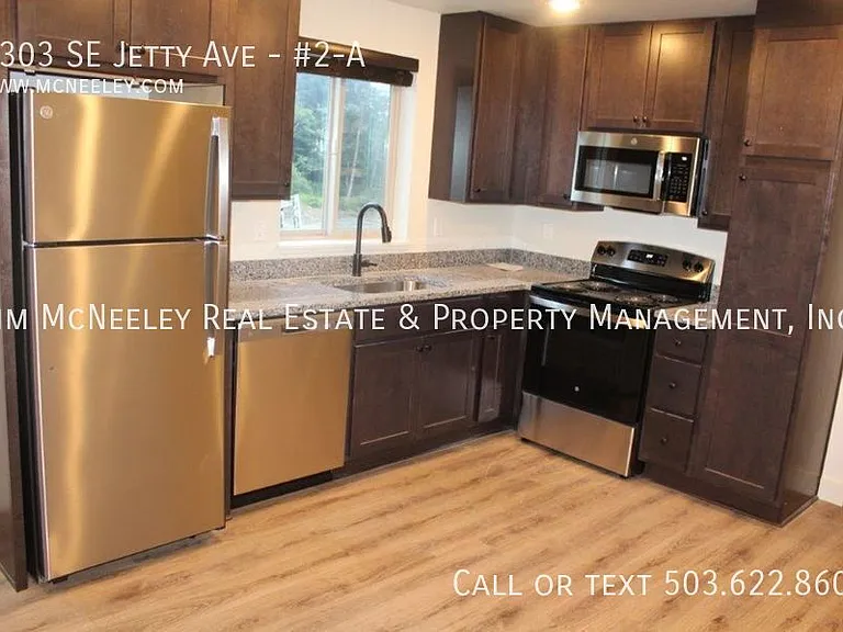 1303 SE Jetty Ave #2-A — Photo 7