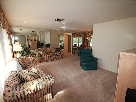 2nd image of 2720 Lemon Ave