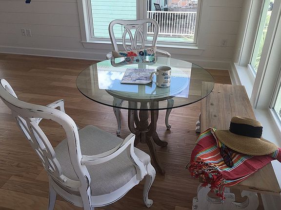 4th image of 5574 Pensacola Ave
