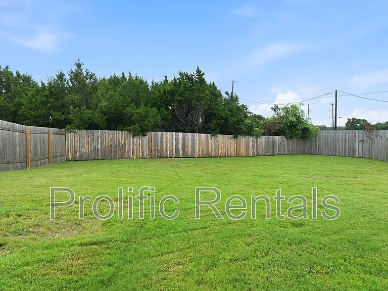 1247 Concord Dr #A — Photo 21