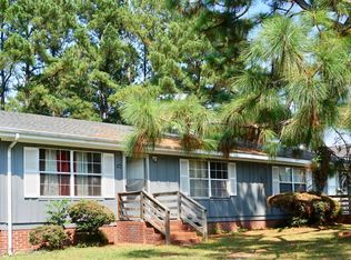 595 Cannon Blvd, Grifton, NC 28530