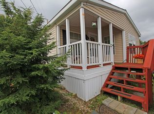 331 Rowland St TRLR 201, Ballston Spa, NY 12020