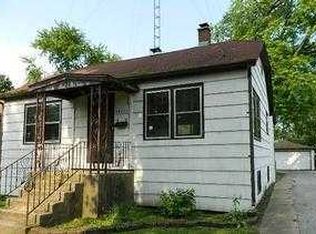 14527 Clifton Park Ave, Midlothian, IL 60445