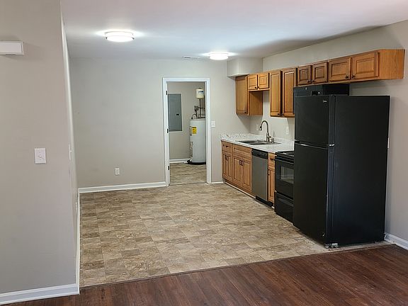 2nd image of 7623 Bishop Dr #B