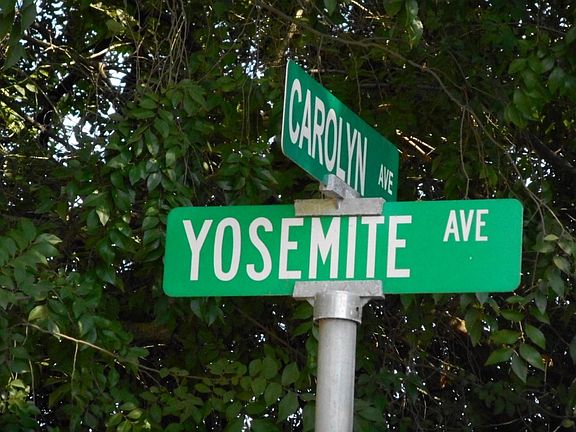 5th image of 2210 Yosemite Ave