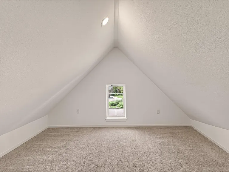 1006 Grey Dusk Ct — Photo 44