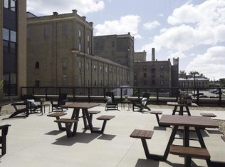 The Avenues, Racine, WI 53404