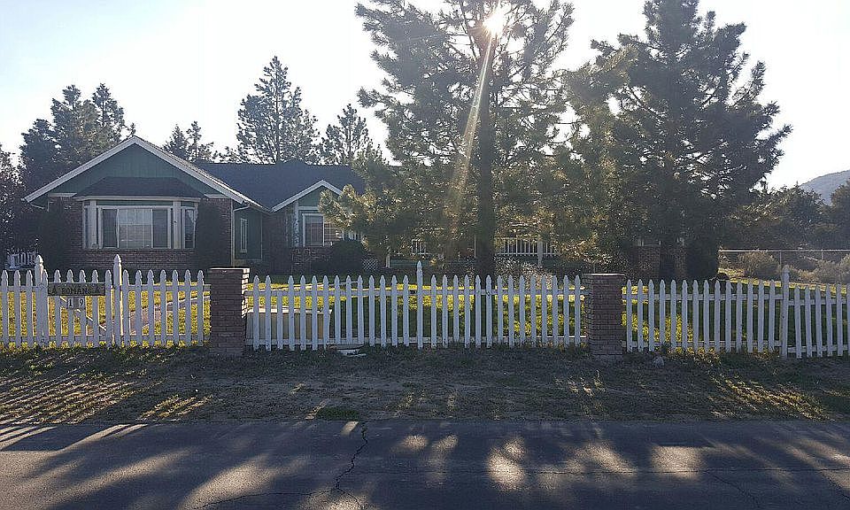 1st image of 109 Palomino Dr