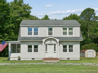 4534 George Washington Memorial Hwy, Hayes, VA 23072