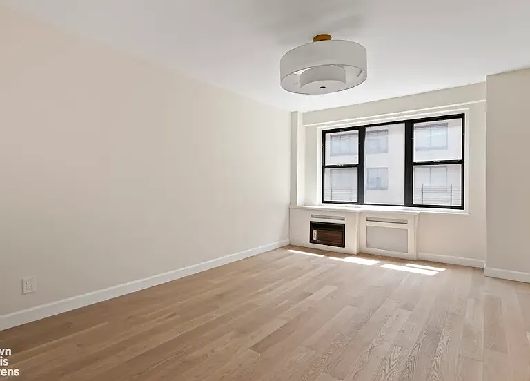 340 E 74th St #6K — Photo 5
